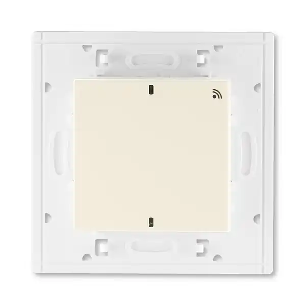 SK0061272-CZ20260306-083626-0-1772757394-pim-991690_1 Značkový ABB Vysílač RF jednonásobný, nástěnný, 868 MHz 3299H-A21908 17